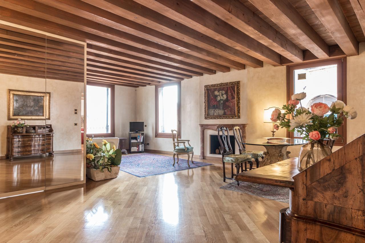 La Fenice Double Canal View Βενετία Εξωτερικό φωτογραφία